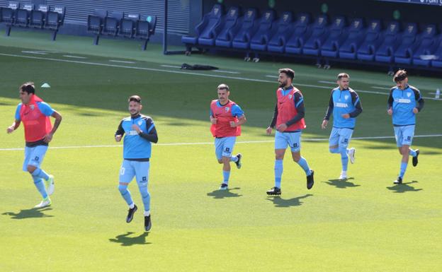 Horario y cómo ver los partidos del Málaga contra Oviedo y Girona