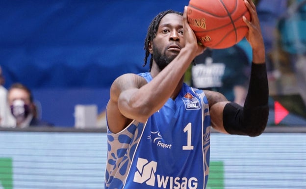 Vinculan a Matt Mobley con el Unicaja cara a la próxima temporada