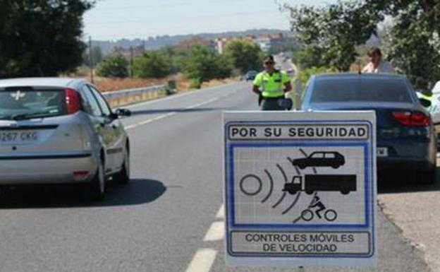 La DGT intensifica los controles para cumplir el límite de velocidad