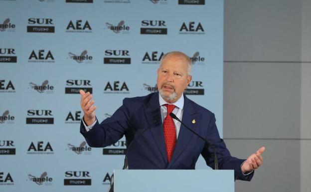 La Junta cambiará sus instrucciones para promover textos escolares «comprensibles» y que transmitan valores