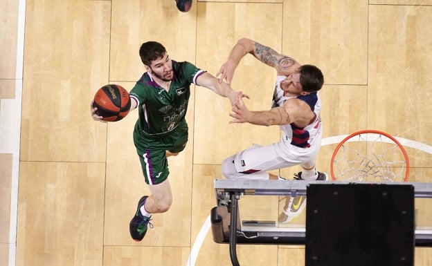 El Unicaja, obligado a ganar y sin depender de sí mismo