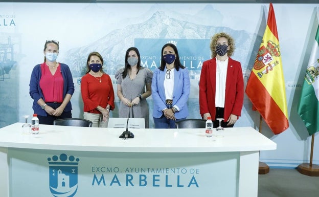 Cintado anima a unirse por la igualdad a las empresarias de Marbella