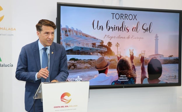 Torrox presume del mejor clima de Europa en Fitur