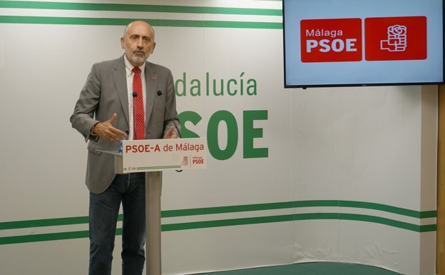 La tercera vía del PSOE-A busca apoyos en Málaga