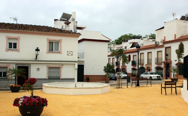 Finalizan las actuaciones de la nueva plaza de 500 metros cuadrados en Cancelada de Estepona