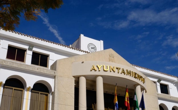 Rincón de la Victoria aprueba una nueva estructura del Ayuntamiento para mejorar la prestación de los servicios públicos