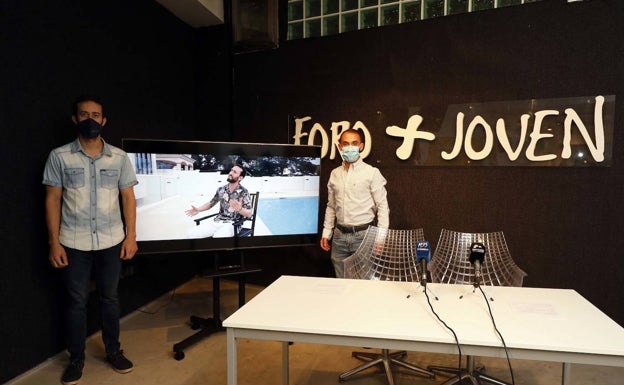 El cantautor marbellí Pedro Atienza presenta su videoclip 'Quiero Soñar'