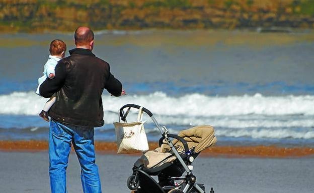 Nuevo complemento de maternidad en las pensiones: desde el primer hijo, en una sola cuota y también para los hombres