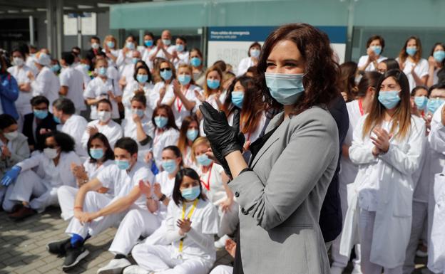 Ayuso gana la primera batalla para bloquear las restricciones al ocio en toda España