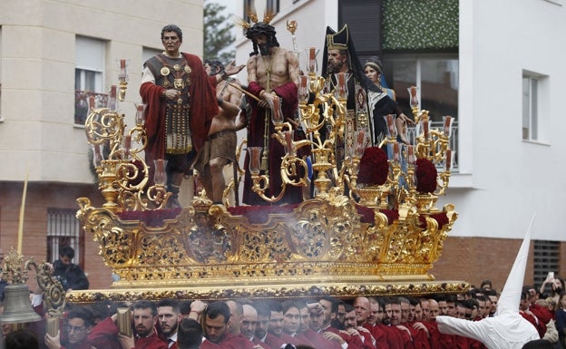 Cristos de las cofradías más jóvenes para el vía crucis de 2022