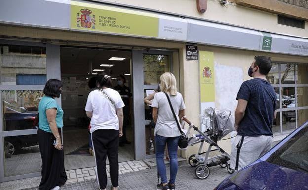 SEPE: Estos son los motivos que llevan a perder el subsidio para mayores de 52 años