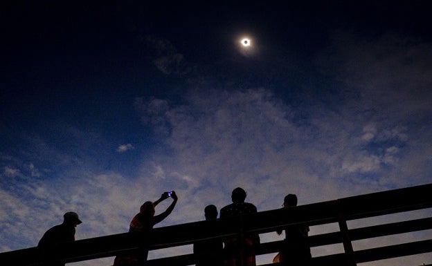 Eclipse solar parcial del 10 de junio desde Málaga