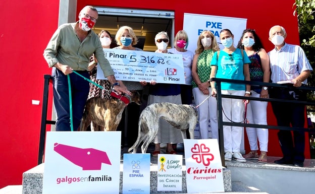 El Colegio El Pinar dona los más de 5.300 euros recaudados en sus Jornadas Solidarias a asociaciones malagueñas