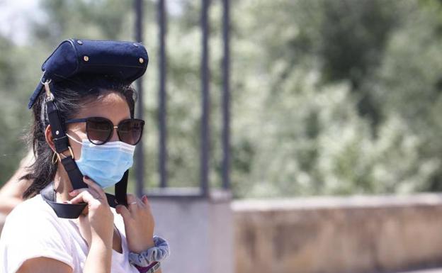 El tiempo en Andalucía: Del aviso amarillo por calor a lluvias el fin de semana