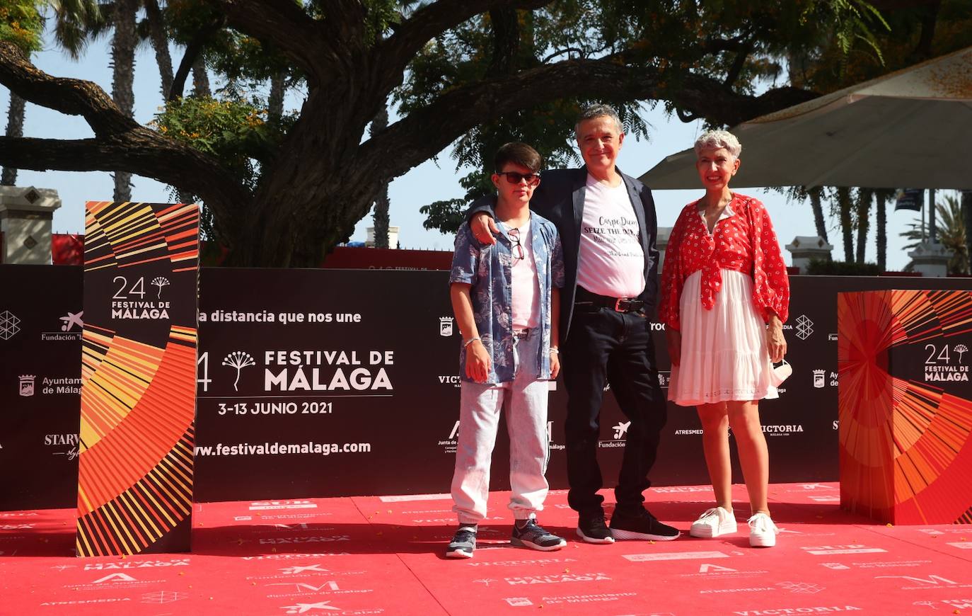 Último desfile de famosos del 24 Festival de Málaga