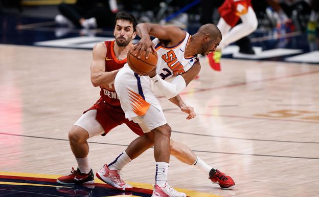 Los Suns de Chris Paul barren a los Nuggets