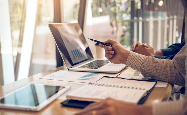 ¿Puede perder el trabajador su paga extra de verano si aún está en ERTE?