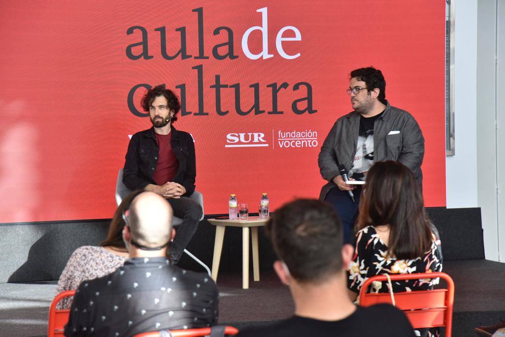 Directo | El poeta de Vetusta Morla llega a Málaga