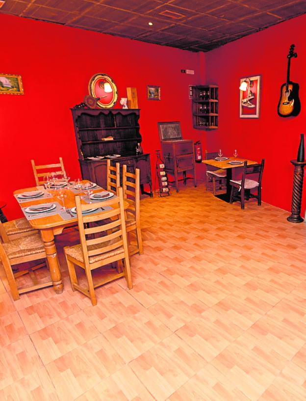 Blues Brasas Málaga: cocina de mercado a la brasa, blues y hospitalidad