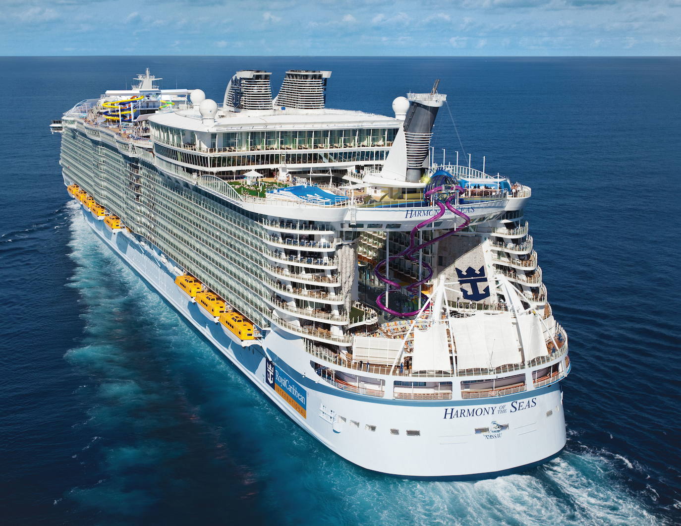 Los cruceros reabren sus puertas con solo un quinto de su negocio