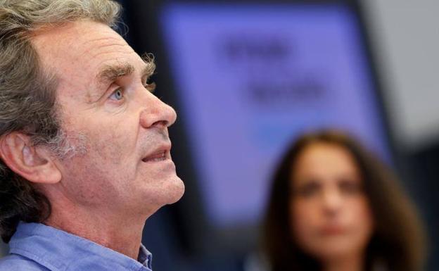 «No se puede excluir al 100% la posibilidad de volver a usar las mascarillas al aire libre»