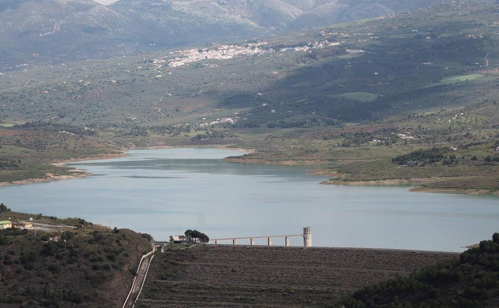 Ocho escapadas de verano al interior de Málaga como alternativa a la costa