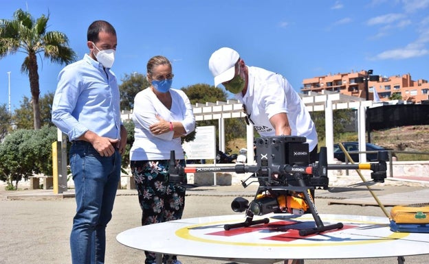 Fuengirola pone en marcha un servicio de aerovigilancia con drones en todas sus playas