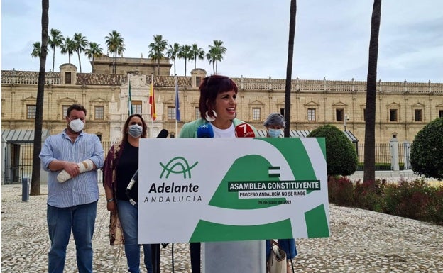 Adelante Andalucía celebra su asamblea de refundación con Teresa Rodríguez como líder