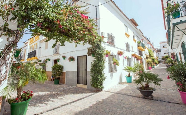 Estepona bonificará 4,6 millones de euros en ayudas al pago del IBI y la tasa de basura