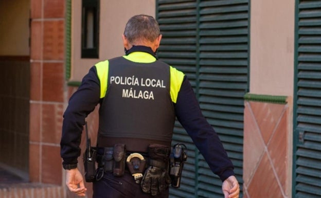 Vecinos paran en Málaga una paliza de un hombre a su novia, que le dijo que estaba embarazada
