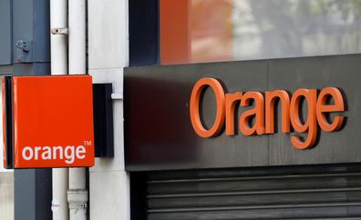 Orange sella con los sindicatos un ERE de 400 empleados
