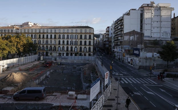 De la Torre sugiere que el edificio del Astoria acoja un proyecto «de tecnología avanzada»