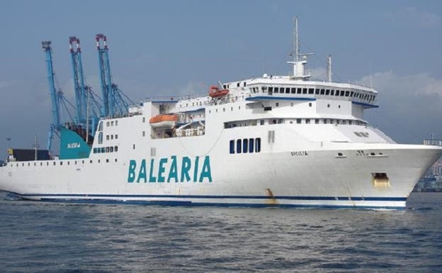 Once positivos entre la tripulación de uno de los ferry que cubre la conexión Málaga-Melilla
