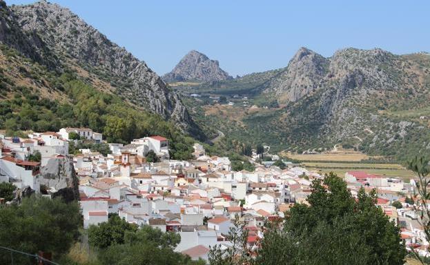 Las aguas de baño andaluzas están en niveles de calidad adecuados, menos una zona situada en Málaga