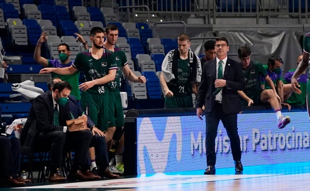 El Unicaja, hacia una plantilla de hasta catorce jugadores