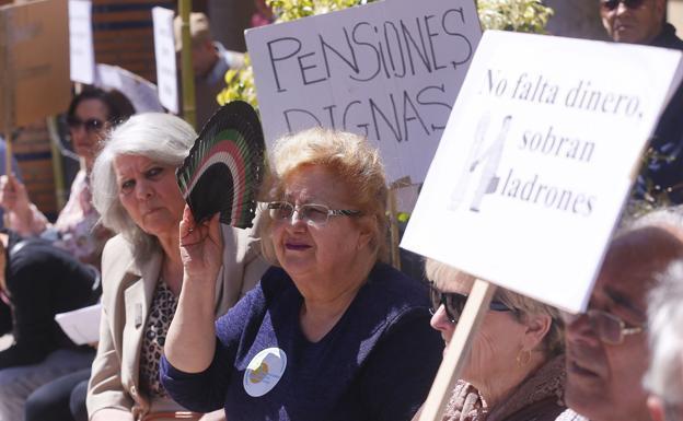 La Seguridad Social detalla en una tabla todas las jubilaciones posibles antes de la reforma de las pensiones