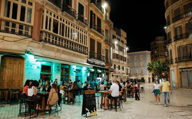 Nuevo horario: las terrazas de bares y restaurantes volverán a abrir hasta la una de la madrugada