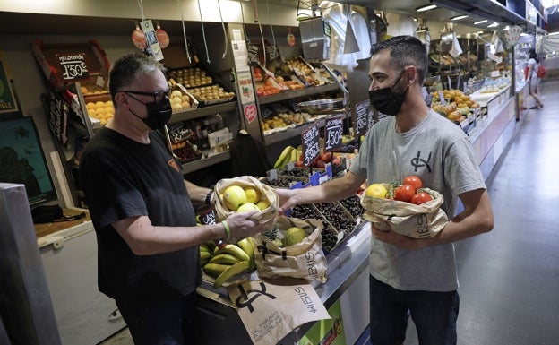 Kibus, otra empresa que reparte productos de mercado a domicilio en Málaga