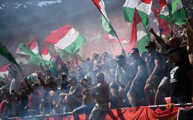 Tres partidos a puerta cerrada y multa contra Hungría por sus hinchas