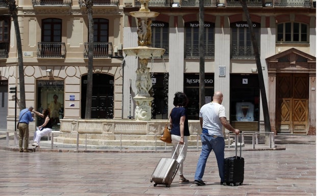 ¿Por qué no tira el bono turístico andaluz?