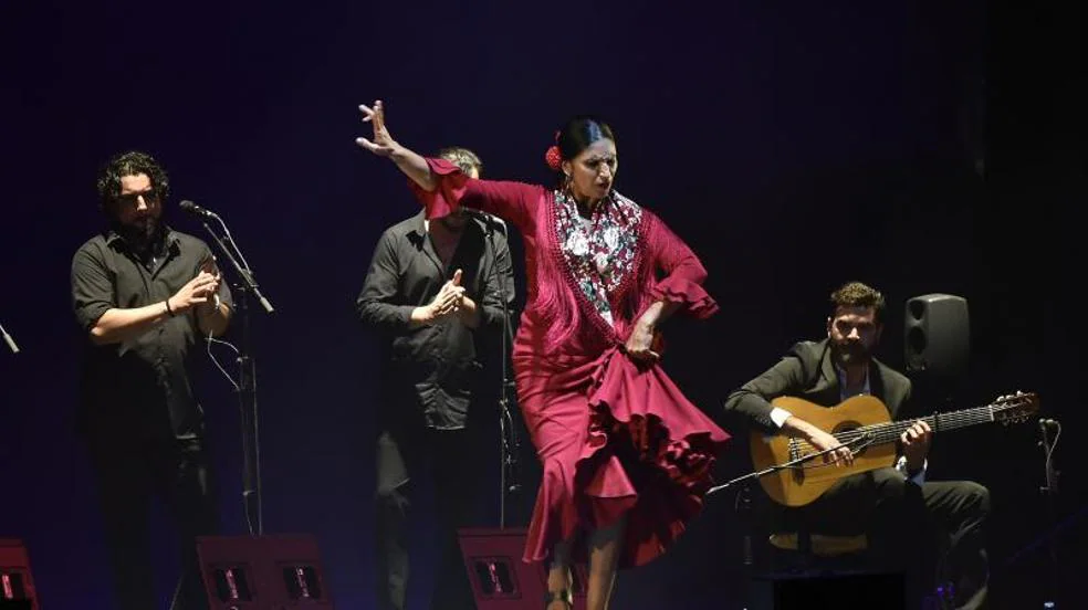 La Repompa reina en la Bienal de Flamenco en La Malagueta