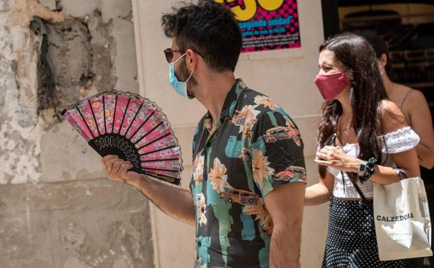 Las temperaturas máximas bajan hoy trece grados tras superar los 40º