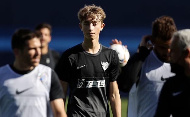 La Juventus compensará al Málaga por la contratación del excanterano Dean Huijsen