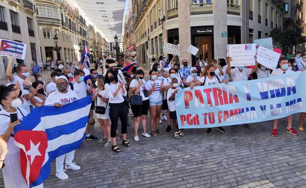 El pueblo cubano se manifiesta por las calles de Málaga