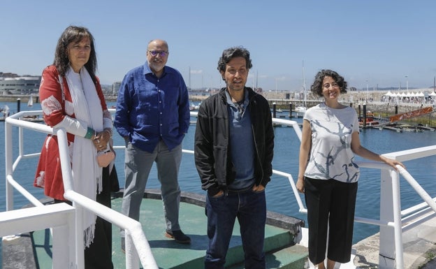 El escritor malagueño Miguel Ángel Oeste, premiado en la Semana Negra de Gijón
