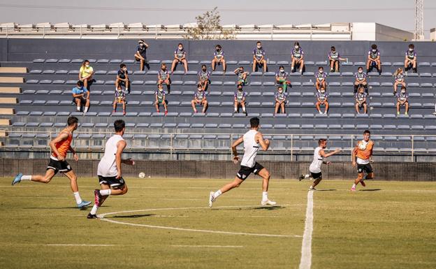 José Alberto, impresionado con los atacantes de la cantera