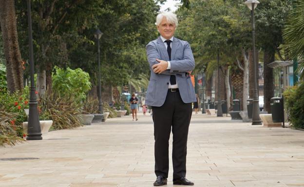 Salvador González: «Las vacaciones ayudan a bajar el biorritmo tan acelerado que tenemos en el año»