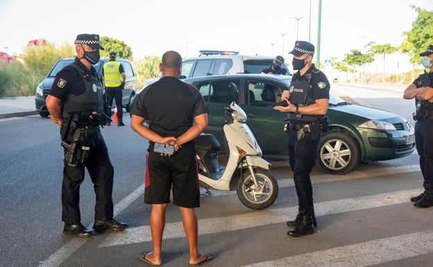 Policías locales piden acceso a los antecedentes de los ciudadanos y a las bases de datos de tráfico