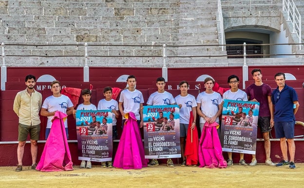 Tauroemoción invita a los alumnos de la Escuela Taurina de Málaga a la corrida de toros de Fuengirola
