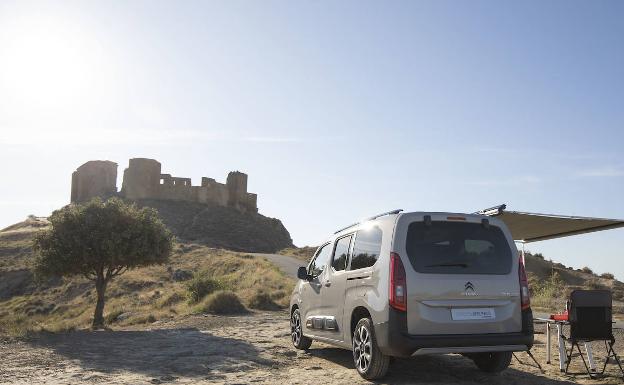 Citroën Berlingo by Tinkervan, equipado para las escapadas veraniegas